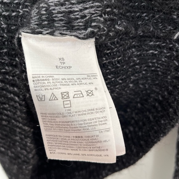 Banana Republic Wool Blend Charcoal Knit Sweater Size XS - Picture 4 of 5